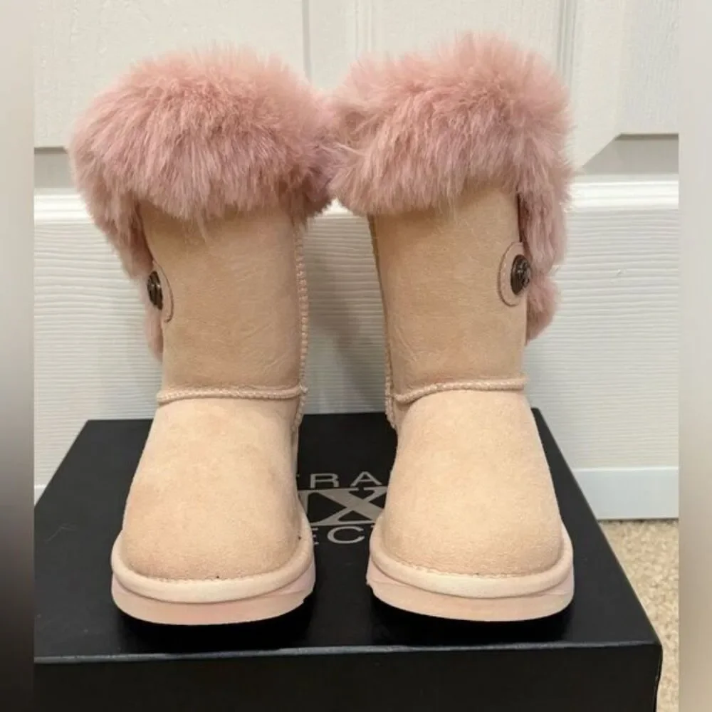 NWB Australia Luxe Collective Nordic Kids Sheepskin Baby Pink Girl’s Boots Sz 12
